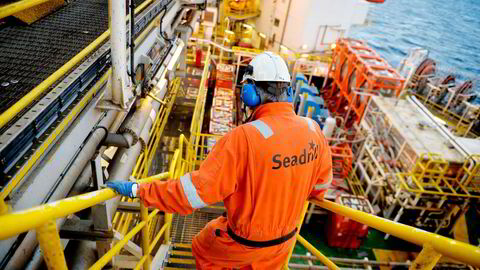 Riggoperatøren Seadrill har enorm gjeld i forhold til børsverdi, skriver Geir Linløkken. Foto: Harald Pettersen/Statoil