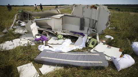 STRØDD: Vrakdeler fra passasjerflyet fra Malaysia Airlines Flight MH17 som styrtet nær landsbyen Hrabove i Ukraina. Foto: