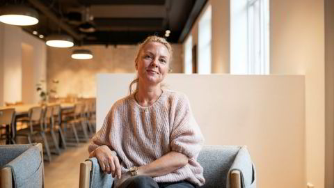 Janne Lysø i POL er den kvinnen i kommunikasjonsbransjen som tjener mest, ifølge DNs oversikt. Fotografert på POLs kontorer i Oslo sentrum.