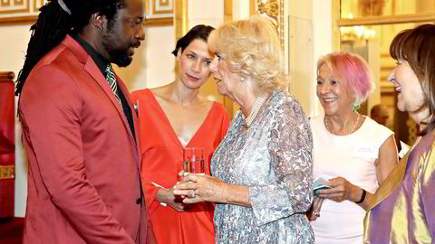 «Og jeg gleder meg voldsomt til å lese romanen din …», sa kanskje Camilla Parker Bowles, hertuginne av Cornwall, da hun møtte Marlon James under 50-årsjubileet for Man Booker Prize på Buckingham Palace nylig.