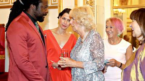 «Og jeg gleder meg voldsomt til å lese romanen din …», sa kanskje Camilla Parker Bowles, hertuginne av Cornwall, da hun møtte Marlon James under 50-årsjubileet for Man Booker Prize på Buckingham Palace nylig.