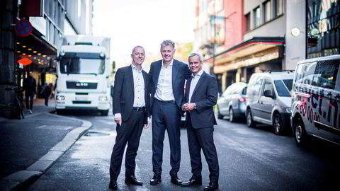 Amedia og konsernsjef Are Stokstad (til venstre) overtar Nettavisen og sjefredaktør Gunnar Stavrum (midten), mens administrerende direktør Espen Asheim i Egmont Publishing fortsetter med bloggvirksomheten.
