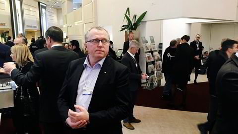 Statoil-sjef Eldar Sætre kom rett fra oljeindustripolitisk seminar i Sandefjord til konferansesenteret i Davos. Torsdag møter han internasjonale kolleger til olje­- samling i bånn. Foto: Jostein Løvås