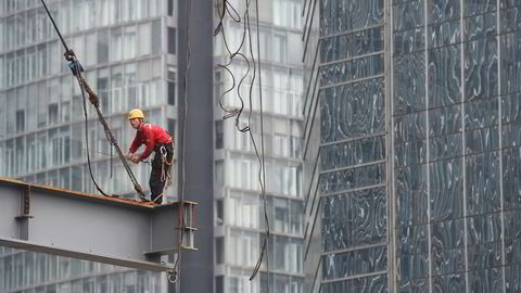 Fra en byggeplass i Beijing i september i år. Foto: Greg Baker/AFP/NTB SCANPIX