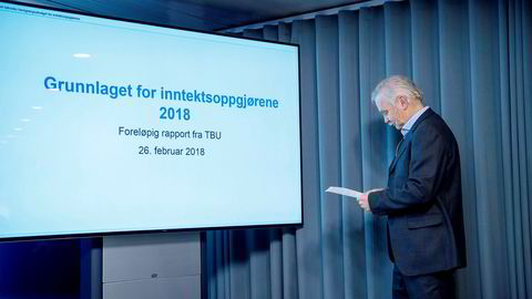 Ådne Cappelen leder Teknisk Beregningsutvalg legger frem nøkkeltall i forkant av årets lønnsoppgjør. Foto: