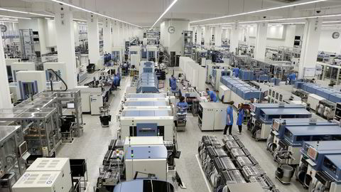 MERKER OLJENEDTUREN. Industrikonsernet Siemens kutter i Norge. Illustrasjonsbilde tatt på fabrikk i Tyskland.  FOTO:  REUTERS/Michaela Rehle