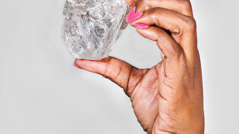 Diamanten på 1,111 karat som ble funnet i Lucara's gruve i Botswana. Foto: Lucien Comen/Lucara Diamond Corp/NTB Scanpix