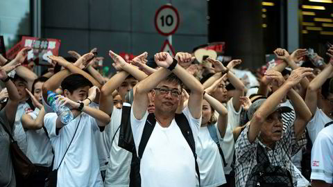 Demonstranter i Hongkong viste sin misnøye med et kontroversielt lovforslag som vil gjøre utleveringer til Kina lovlig.