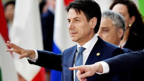 Den italienske statsministeren Giuseppe Conte gjør det klart at han vil prioritere italienerne først i sin politikk.