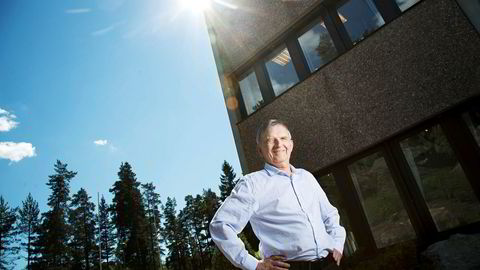Ivar S. Løge kan smile godt av avkastningen på investeringene sine. Han har siden 80-tallet vært en aktiv investor og sier selv han er en langsiktig eier av selskapene han investerer i.