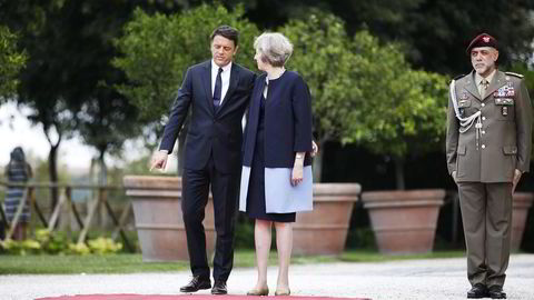 Storbritannias statsminister Theresa May har den siste uken reist Europa rundt for å opprette dialog rundt britenes EU-utmelding. Onsdag besøkte hun Italias statsminister Matteo Renzi. 
                  Foto: Domenico Stinellis/AP/NTB Scanpix