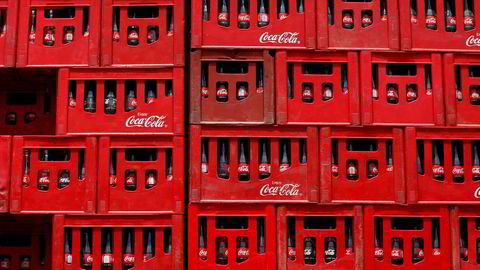 Coca-Cola nedbemanner.