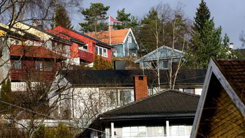 Nordmenn har tradisjon for å eie egen bolig . Skal vi øke skattebyrden for eiendom og utleie må vi vite hvordan det påvirker boligmarkedet, skriver Erna Solberg. Foto: Gunnar Lier