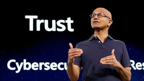 Microsoft-toppsjef Satya Nadella annonserte storsatsingen i en kunngjøring mandag.