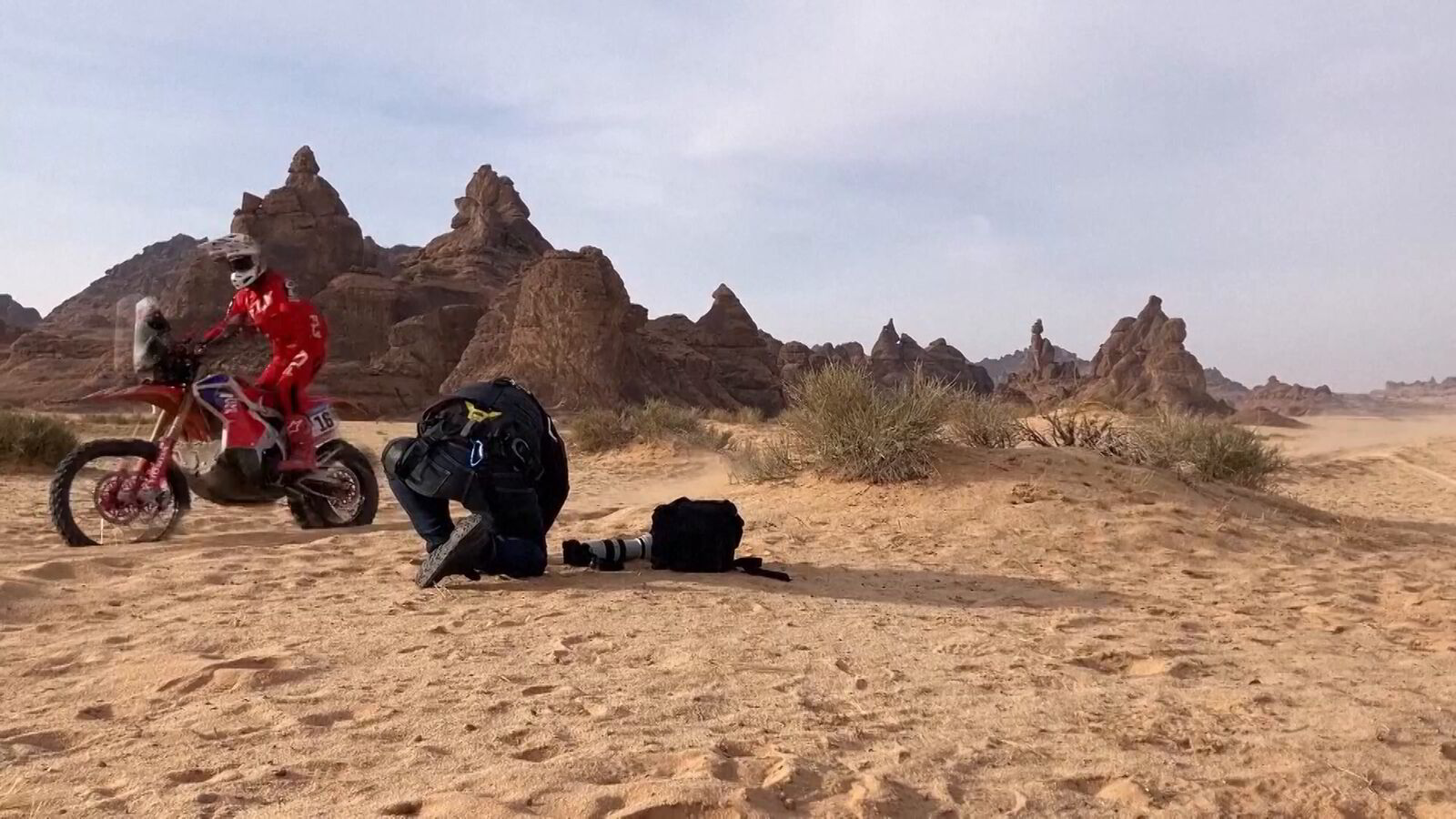 Siste etappe i dag: Slik jobber Rally Dakar-fotografen