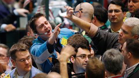 Meglere ved New Yorks råvarebørs Nymex. FOTO: SCANPIX/REUTERS/Chip East