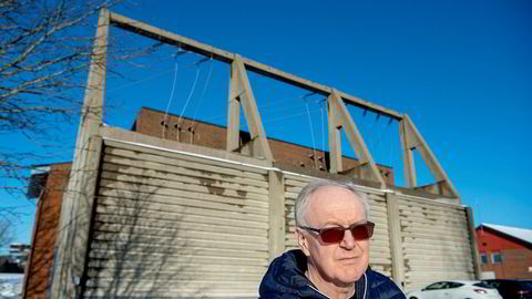 Alf Thode Skog er rådmann i Rakkestad kommune, som tviholder på eget nettselskap selv om det gjør at innbyggerne må betale høyere nettleie.