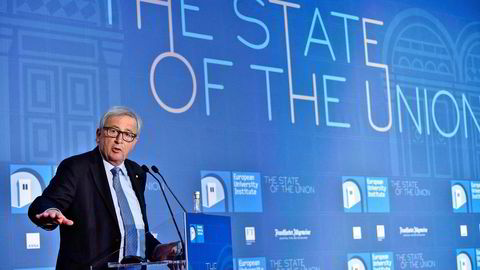 «La meg si en gang for alle: Vi er ikke naive frihandlere ...» sa Jean Claude Juncker i sin State of the Union-tale i 2017.  Sitatet var en del av begrunnelsen for å innføre et regelverk for «screening» av utenlandske direkteinvesteringer i EU, noe som ble til en ny EU-forordning i år. Mens EU er i ferd med å innføre sterkere kontroll over blant annet kinesiske investeringer, er Norge i ferd med å forhandle frem en frihandelsavtale med Kina. Det er ikke uproblematisk, mener artikkelforfatteren.