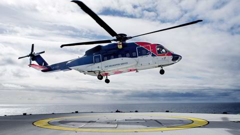 Arkivbilde fra åpningen av Valemon-plattformen i den nordlige delen av Nordsjøen. Nå kan helikoptertransport i Nordsjøen bli konkurranseutsatt i EU. Foto: