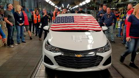 Her ruller den siste Chevrolet Cruze ut av General Motors' fabrikk i Lordstown, Ohio tidligere denne måneden. Fabrikken skal legges ned, men nå er det kanskje nytt håp.