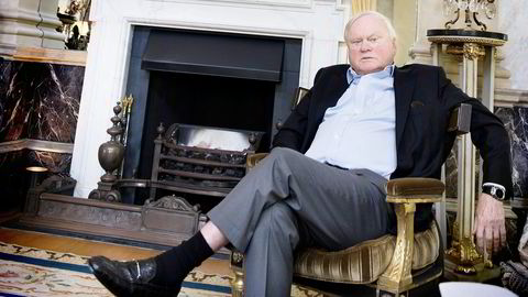 Reder og investor John Fredriksen vurderer å flytte riggkjempen Seadrill fra London, der han selv bor. Her er Fredriksen fotografert i sin privatbolig "Old Rectory", der han er nabo til den britiske kongefamilien i det eksklusive Chelsea-området. Foto: Elin Høyland