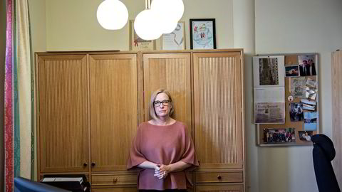 Parlamentarisk leder Marit Arnstad i Senterpartiet mener nye Aker BP ikke kan flytte driftsoppgaver fra Trondheim, som har vært hovedsete for Akers snart innfusjonerte oljeselskap Det norske.
                  Foto: Aleksander Nordahl