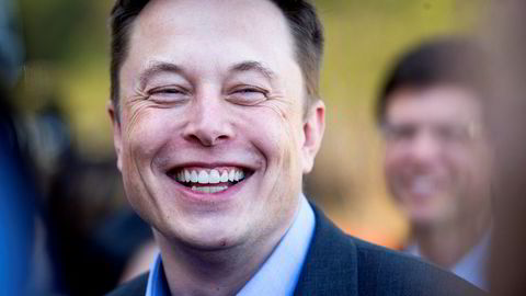 Tesla-sjef Elon Musks nettoformue er nå på 23,2 milliarder dollar etter mandagens kurshopp, ifølge Bloomberg.