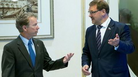 Rand Paul møtte senator Konstantin Kosatsjev, leder av utenrikskomiteen i overhuset i den russiske nasjonalforsamlingen, i Moskva mandag. Snart kan de møtes på amerikansk jord.