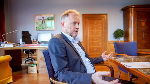 Byrådsleder Raymond Johansen i Oslo ber Erna Solberg stanse kontantstøtten til barn som ikke bor i Norge.