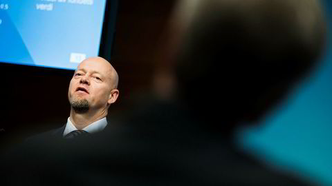 Yngve Slyngstad, administrerende direktør i Norges Bank Investment Management, som forvalter Oljefondet, får kritikk fra Finansdepartementet for å ikke overholde tidsfrister.