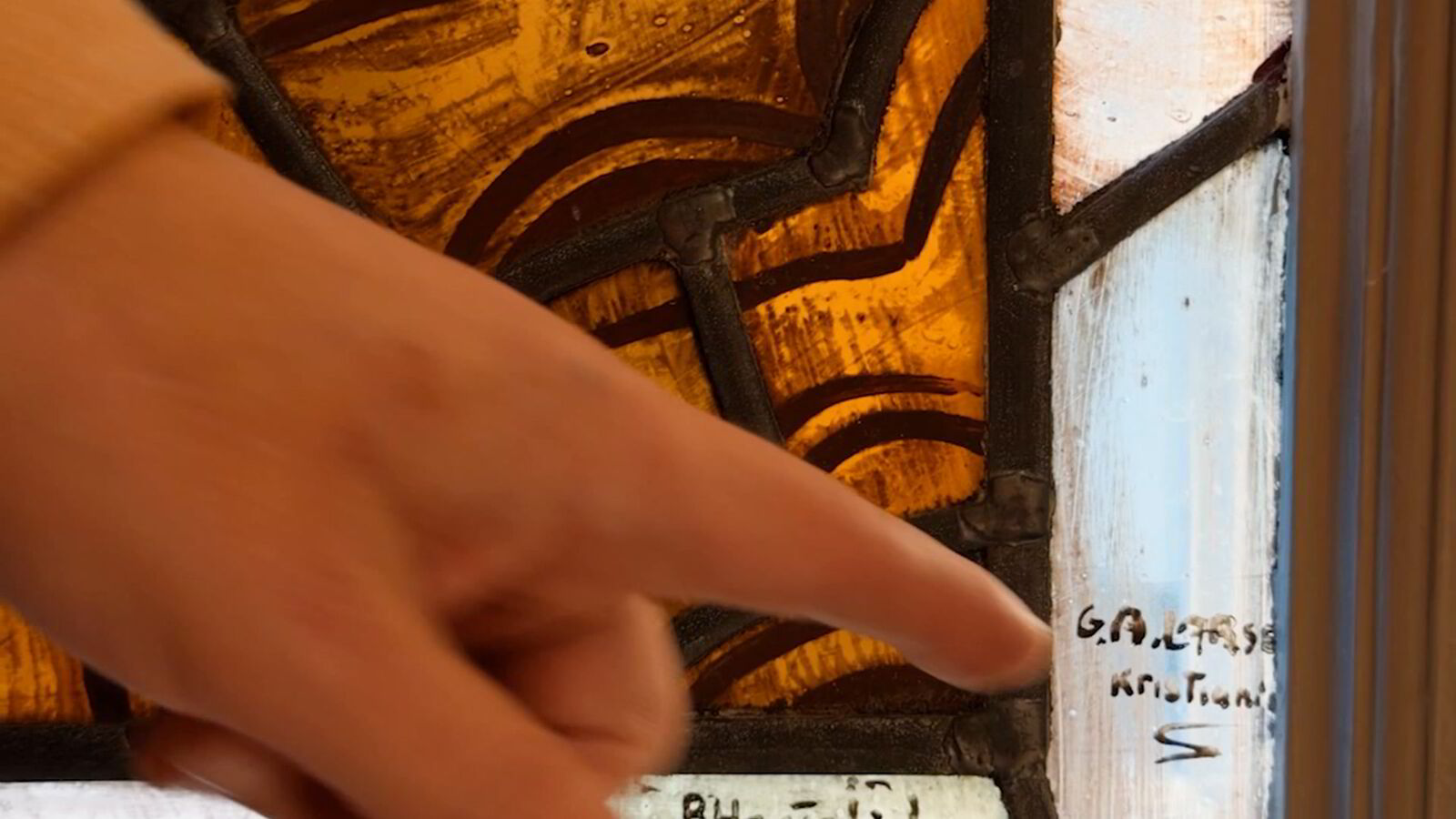 Har over 100 år gammelt vindu på badet: – Etter hvert lærte jeg å kjenne historien