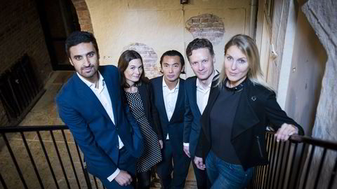 MAKROPANELET: Fra venstre: Shakeb Syed, Camilla Viland, Olav Chen, Bjørn-Roger Wilhelmsen og Erica Blomgren. FOTO: Skjalg Bøhmer Vold