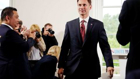 Utenriksminister Jeremy Hunt (bildet) vil ta over etter Theresa May, men møter sterk konkurranse fra blant andre Boris Johnson.