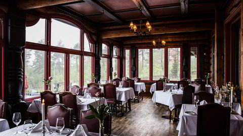 Frognerseterens Restaurant Finstua byr på vakker utsikt i et tradisjonsrikt lokale. Foto: Camilla Jensen
