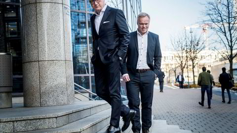 Konsernsjef Trond Williksen (til venstre) og finansdirektør Trond Tuvstein i Salmar har aldri levert et større overskudd for tredje kvartal. – Det gjør vi med et smil, sier Tuvstein.