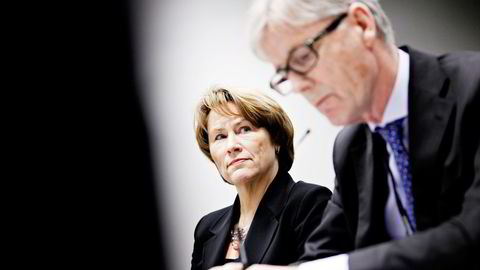 Utvalgsleder Kim Traavik med daværende justis- og beredskapsminister Grete Faremo i 2012. Foto: Anette Karlsen/NTB Scanpix.