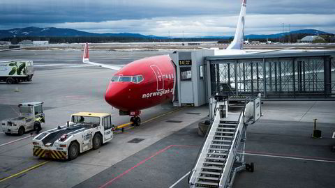 Et Norwegian-fly på Gardemoen. Ifølge Ryanairs sjef sliter selskapet.