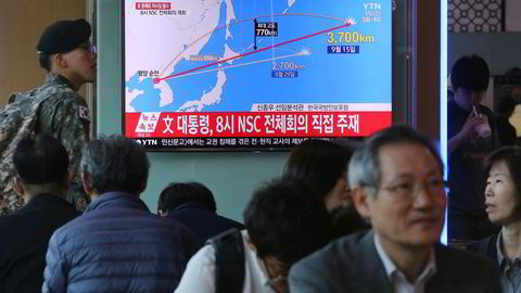 Forsvarseksperter har advart mot et militært angrep mot Nord-Korea. Den sørkoreanske hovedstaden Seoul ligger like sør for grensen. Rundt 25 millioner mennesker bor i hovedstadsregionen.