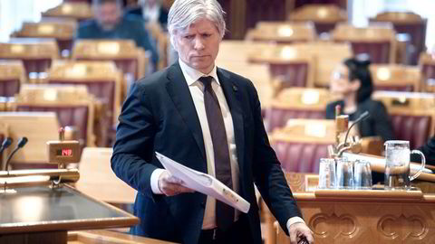 Klima- og miljøminister Ola Elvestuen har lagt frem forslag om en avtale med EU som gir et strammere regime rundt Norges klimamål enn noen gang tidligere.