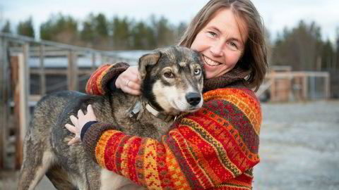 Hundekjører Trine Lyrek driver sammen med kokk Johnny Trasti selskapet Trasti &amp; Trine utenfor Alta i Finnmark.