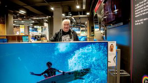 Tom Robertsen (70) mener det er for mye reality på tv. Han har brukt samme oppvaskmiddel i 20 år og ser det som lite aktuelt å bytte til et annet merke. – Ikke tale om.