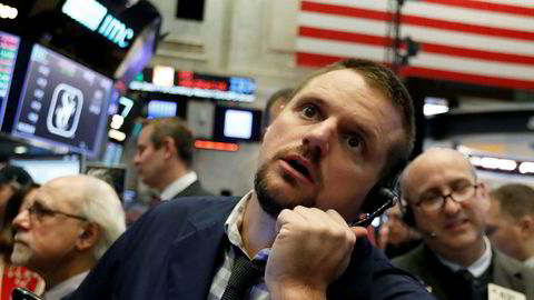 New York-børsen (Nyse) er blant de amerikanske børsene som faller hardt. Her megler Michael Milano.