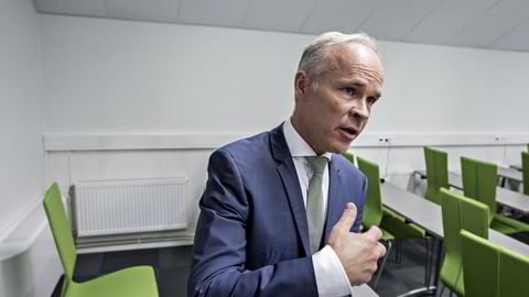 Kommunalminister Jan Tore Sanner mener endel kommunier tar for mye risiko når de velger å inngå kortsiktige lån. Foto: Aleksander Nordahl.