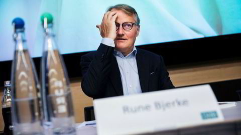 DNB, her ved konserndirektør Rune Bjerke, opplever tekniske problemer.