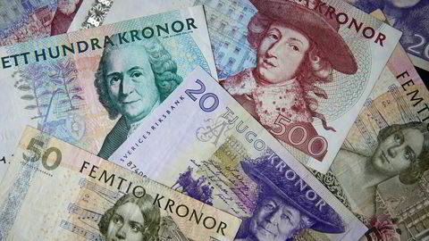 En pensjonert bankmann skal ha lurt svensker for over 100 millioner kroner siden 2001.