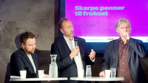Nestleder i Arbeiderpartiet Trond Giske under onsdagens debatt flankert av kunnskapsminister Torbjørn Røe Isaksen (til venstre) og nestleder i Venstre Ola Elvestuen.