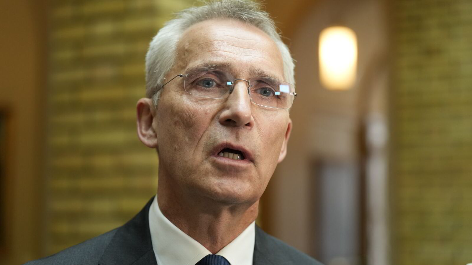 Jens Stoltenberg møter pressen om Oljefondets Israel-investeringer