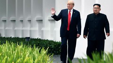 USA-president Donald Trump møtte denne uken Nord-Koreas leder Kim Jong Un. Torsdag melder en amerikansk tjenestemann at USA innstiller store militærøvelser ved Koreahalvøya.