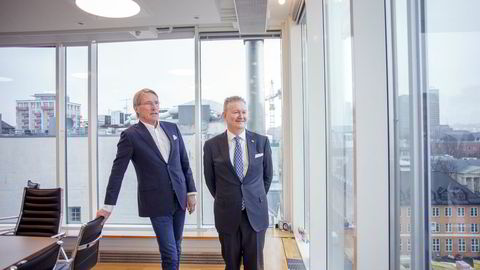 Even Matre Ellingsen (til høyre) er administrerende direktør i Fearnley Securities. Her er han sammen med Jon-Aksel Torgersen, styreleder i Fearnley Securities.