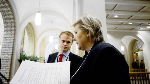 NYE UTFORDINGER. Rolf Erik Tveten har vært en av statsminister Erna Solbergs nærmeste medarbeidere, men nå venter nye oppgaver for 27-åringen. Arkivbilde tatt i 2013. FOTO: Mikaela Berg